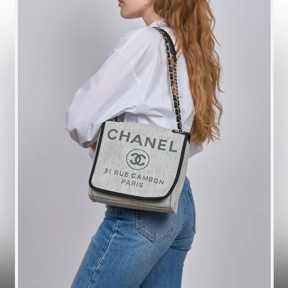 💎AUTHENTIC CHANEL GRAY RAFFIA DEAUVILLE MESSENGER BAG/SHOULDER BAG/CROSSBODY-EUC - Picture 4 of 17